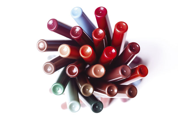 Направите сами ајлајнер у боји